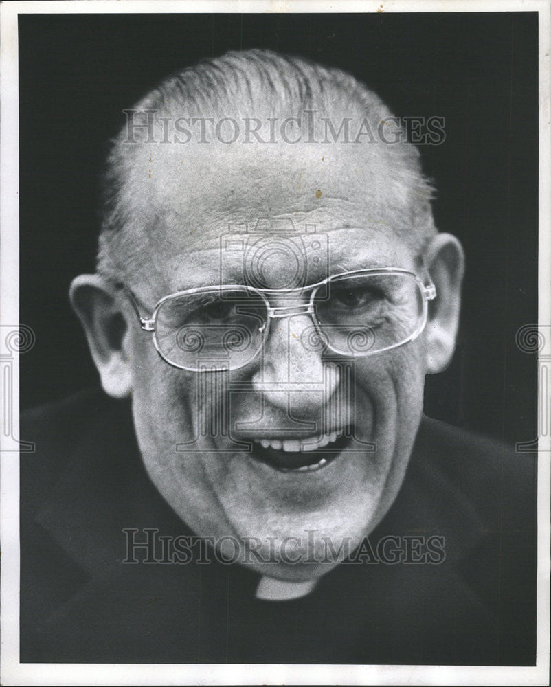 1973 Press Photo William Devereux pastor Martha Georgiana Morton Grove - Historic Images