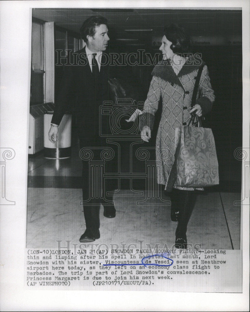 1971 Press Photo Lord Snowdon Sister Viscountess de Vesci - Historic Images