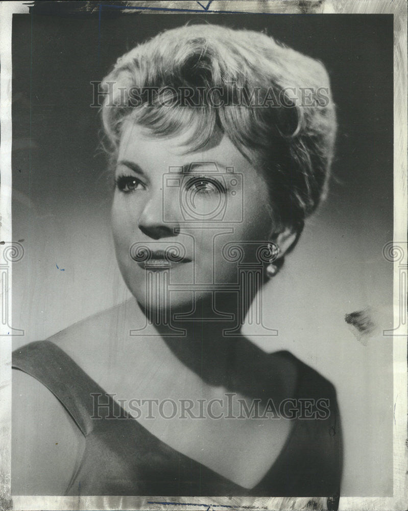 1965 Press Photo Elizabeth Fischer Rogoletto - Historic Images