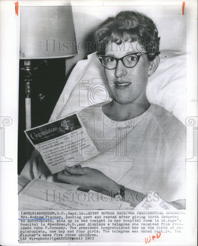 1963 Press Photo Mrs. Andrew Fischer Birth Quintuplets Telegram John Kennedy - Historic Images