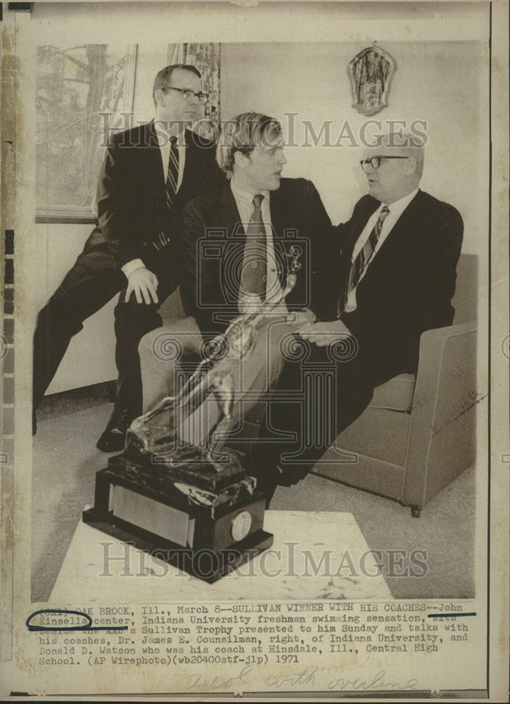 1971 Press Photo Swimmer John Kinsella James E. Sullivan Award Coaches - Historic Images