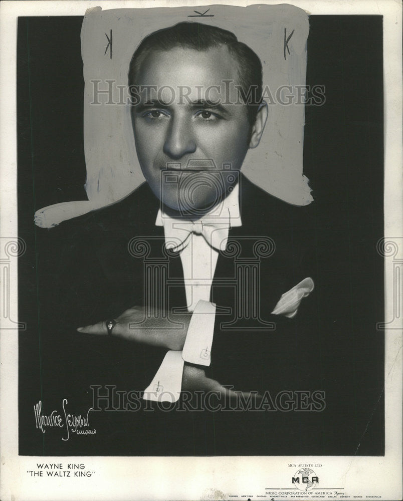 1952 Press Photo Wayne King Musician Songwriter Singer Orchestral Leader Waltz - Historic Images