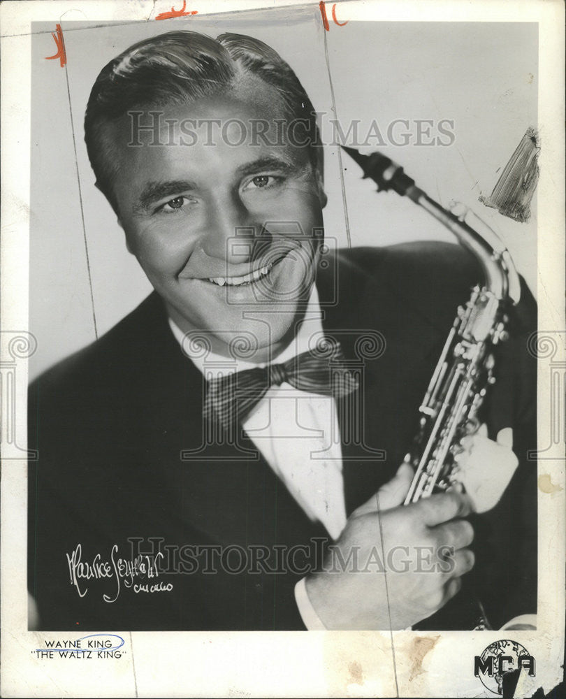 1961 Press Photo Musician Wayne King, The Waltz King Saxophone - Historic Images