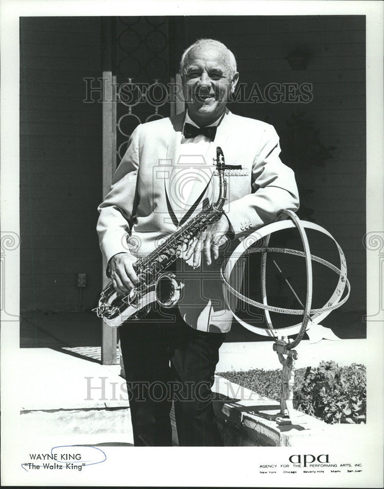 1970 Press Photo Wayne King American Harold Wayne Savanna Valparaiso India - Historic Images