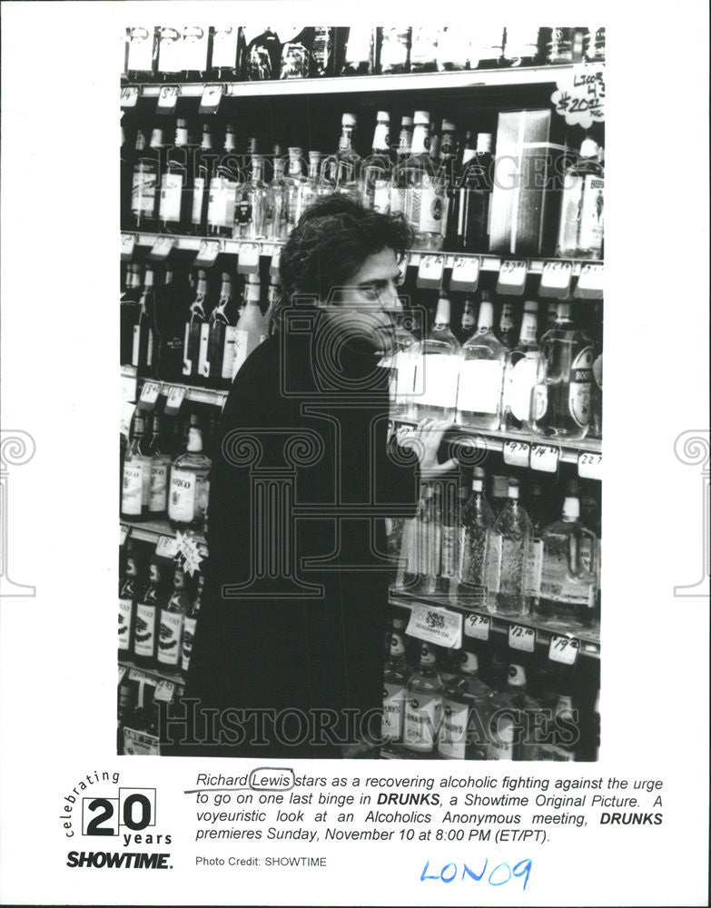 1996 Press Photo Actor Richard Lewis in Drunks - Historic Images