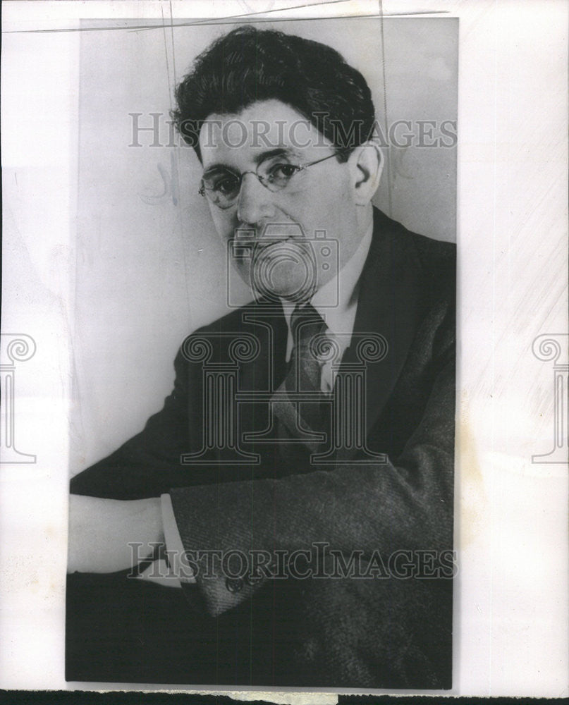 1945 Press Photo Albert Deutsch Social Welfare Mental Health Columnist - Historic Images