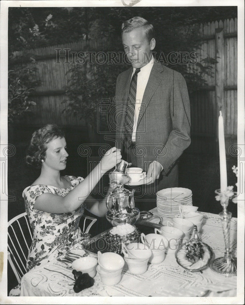 1959 Press Photo Sheila King/Tea/Miss Ely/Jim Welles - Historic Images