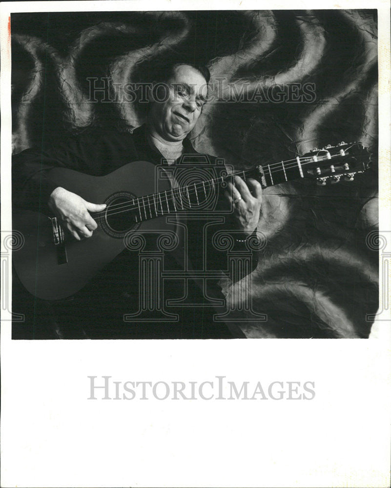 1994 Press Photo Flameco guitarist Tomas De Uterera - Historic Images