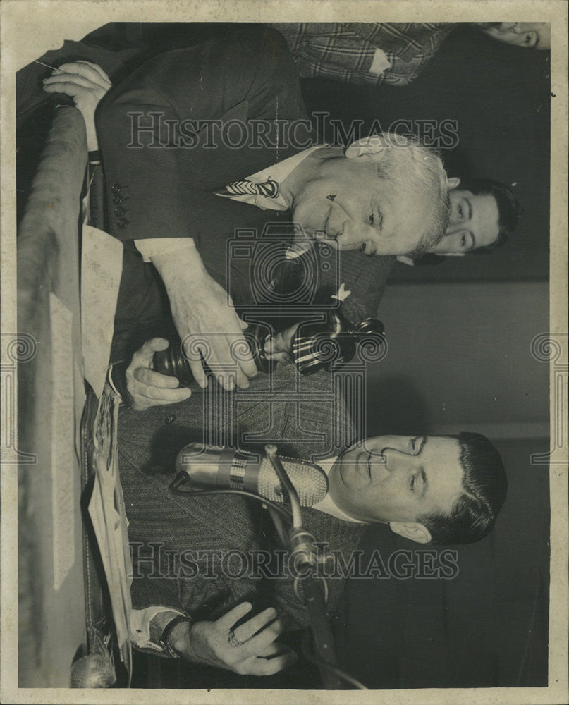 1947 Press Photo Richard J Finnegan Times Editor Publisher - Historic Images