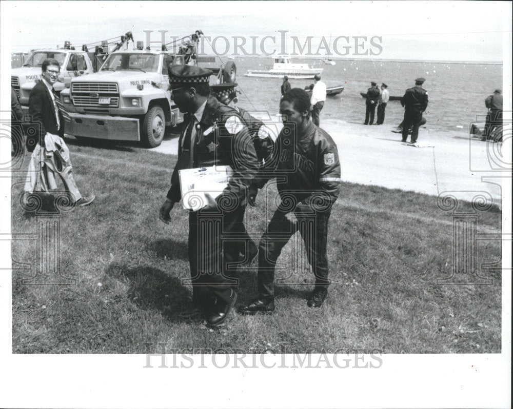 1992 Press Photo Charles Jones Driver - Historic Images