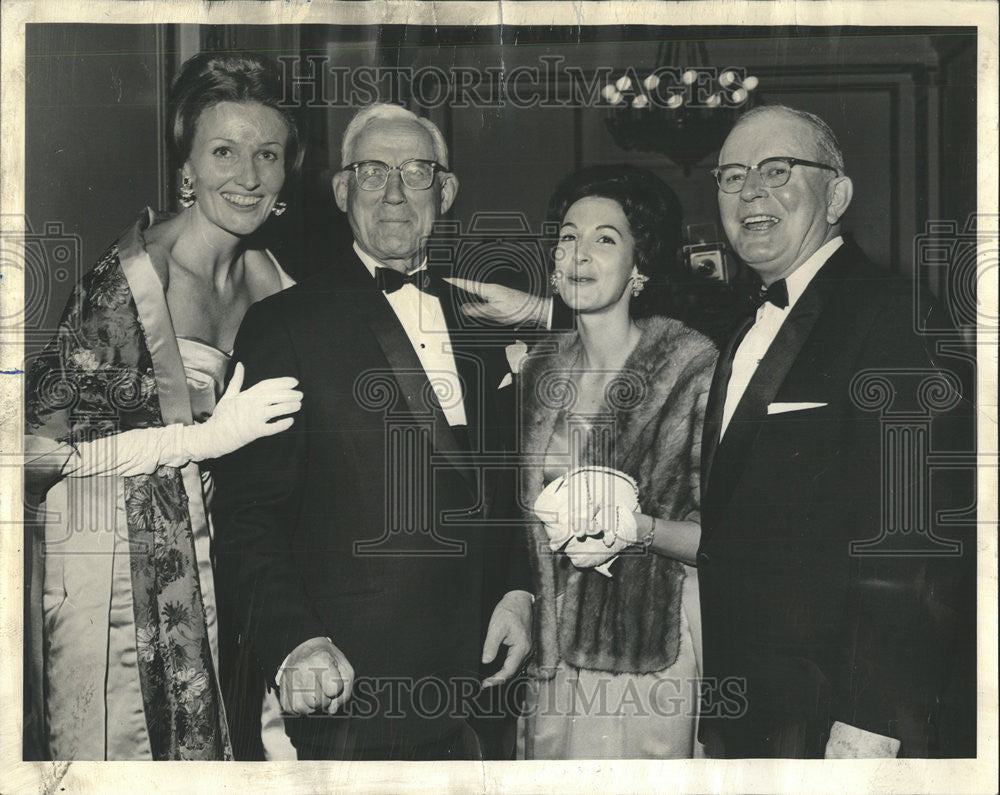 1965 Press Photo Mrs. Warren Barr Jr., Edgar Jonas &amp; Mrs. Thomas Weifel - Historic Images