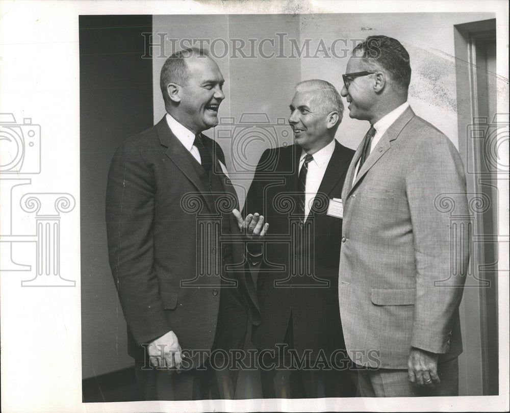 1961 Press Photo Boisfeullet Jones Director Special Governor&#39;s Conference - Historic Images