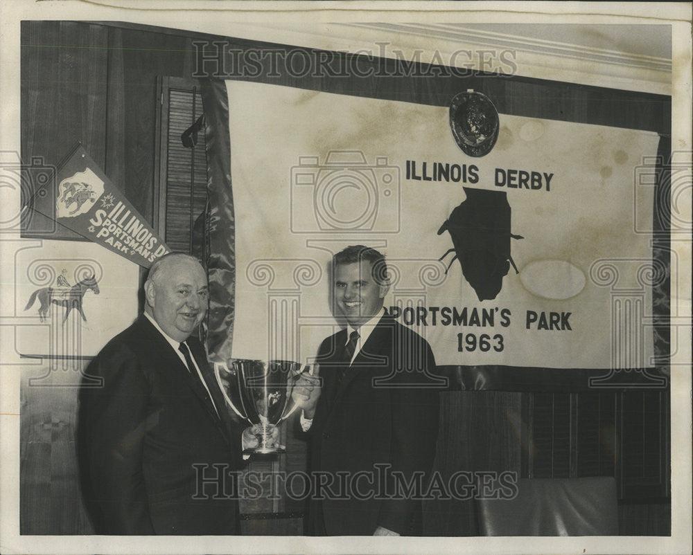 1963 Press Photo William Johnson President National Jockey Club trophy Derby - Historic Images