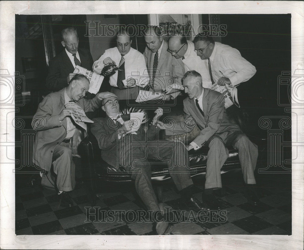 1954 Press Photo Henry Alles Johnston Joe Nova Circulation Director Ken Johnston - Historic Images