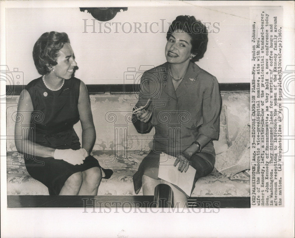 1960 Press Photo Mrs Lyndon Johnson Wife Democratic Vice Presidential Robert - Historic Images