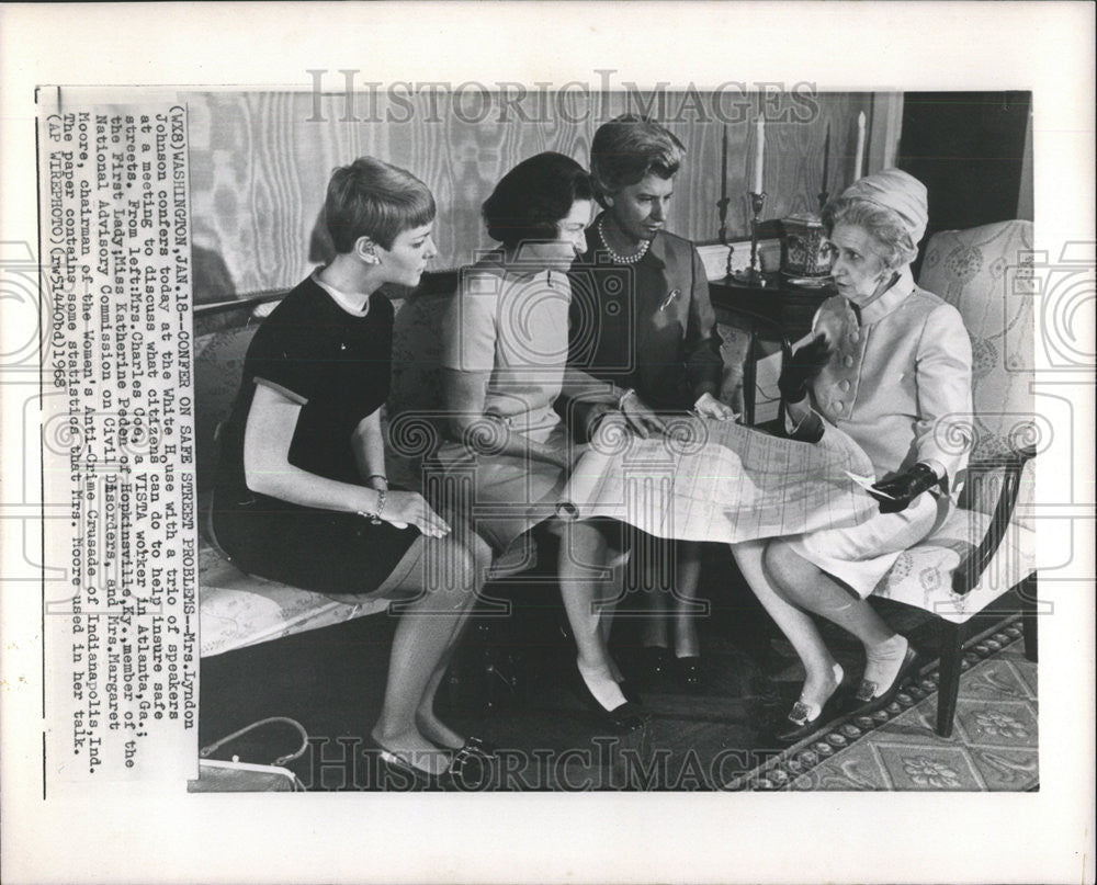 1968 Press Photo Mrs. Lyndon Johnson, Mrs. Charles Coe, Miss Peden &amp; Mrs. Moore - Historic Images