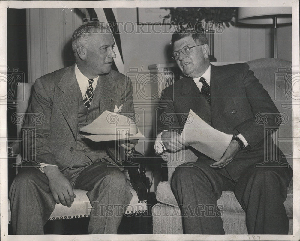 1946 Press Photo Dwight Herbert Green Governor United States - Historic Images