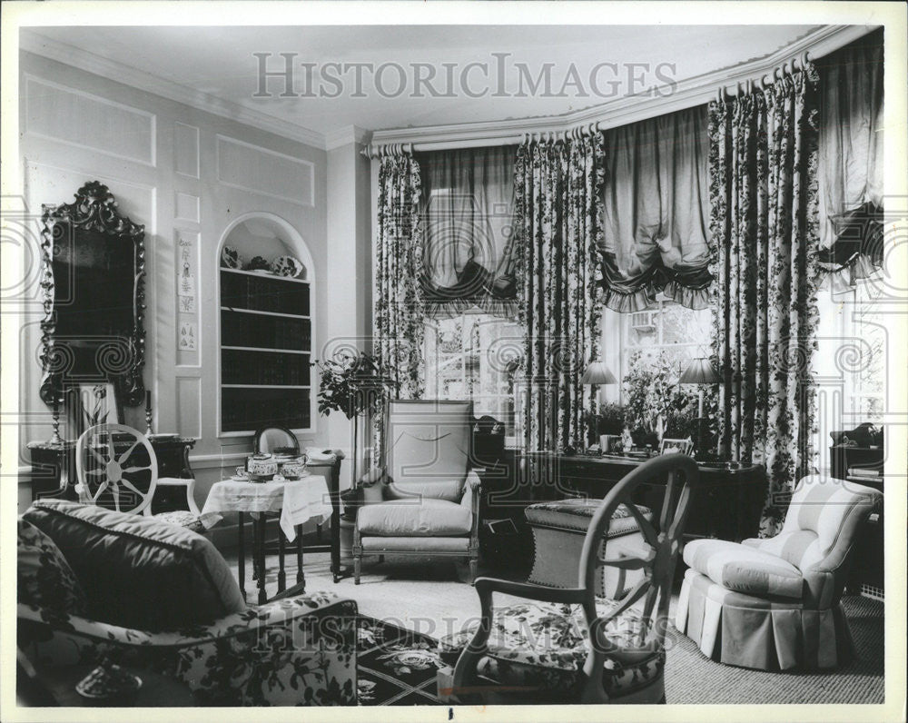 1985 Press Photo Interior Decorator Mark Hampton - Historic Images