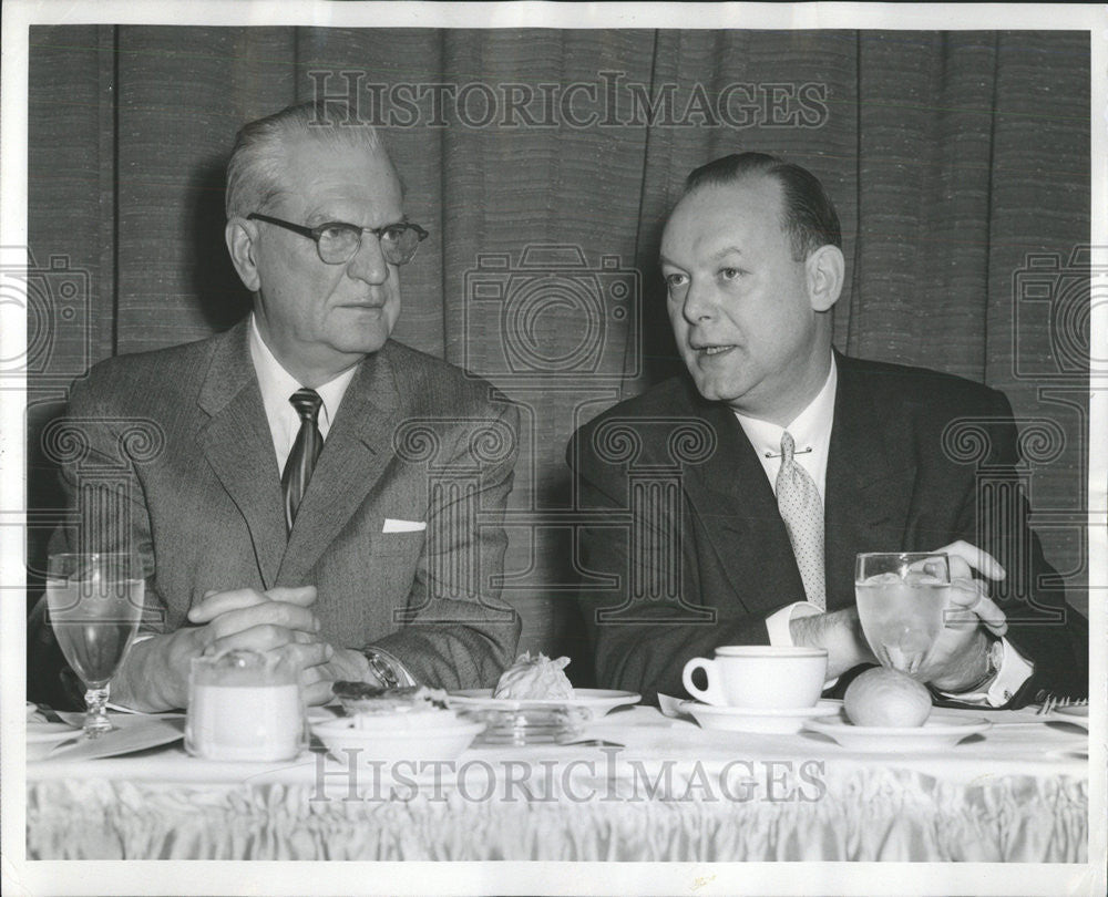 1958 Press Photo Russell Harrington Commissioner internal Revenue Stuart club - Historic Images