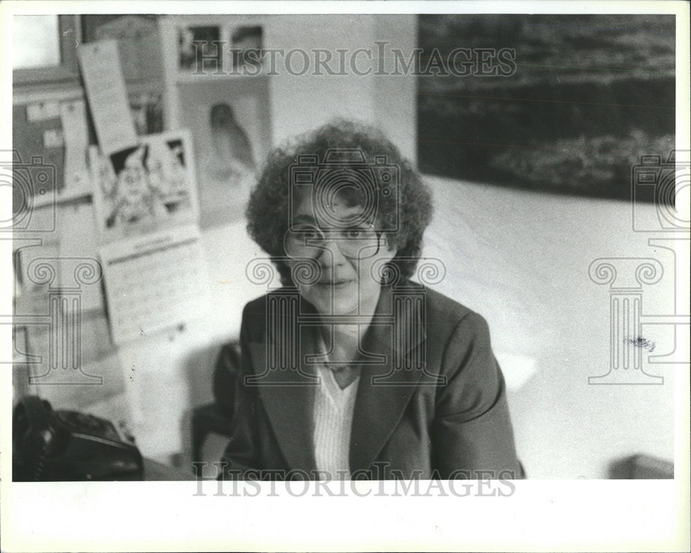 1983 Press Photo Janet Harrington Kuller Chicago American Friends Service Media - Historic Images