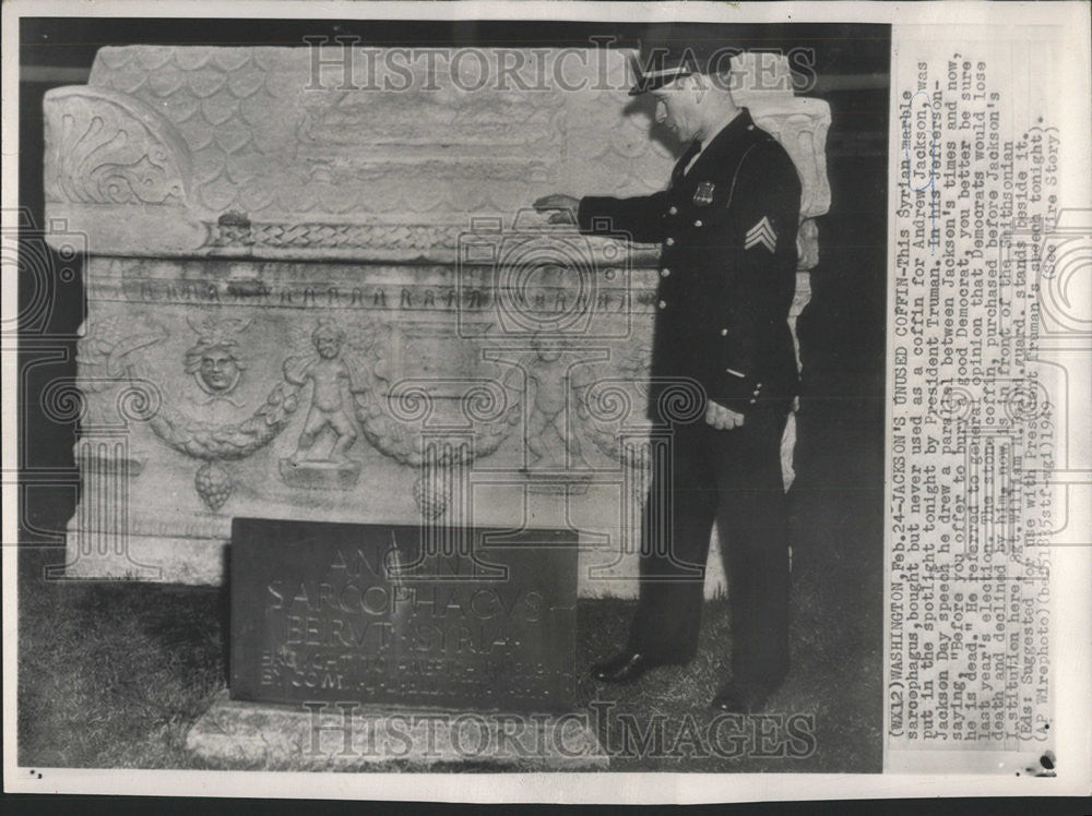 1949 Press Photo Andrew Jackson Syrian marble sarcophagus Spotlight Truman Baird - Historic Images