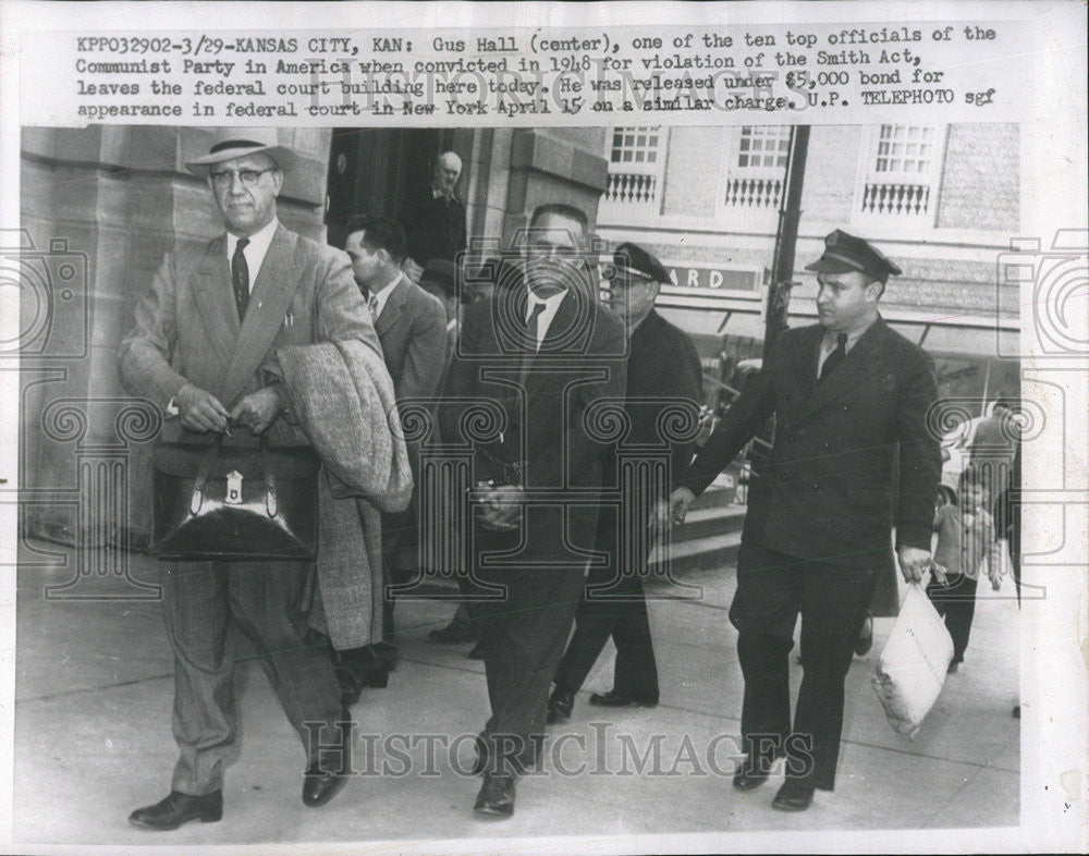 1959 Press Photo Gus Hall US Communist Party Convicted Violence - Historic Images