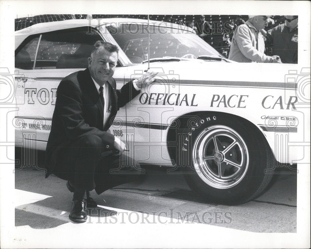 1957 Press Photo Sam Hanks Indianapolis Motor Speedway Director - Historic Images