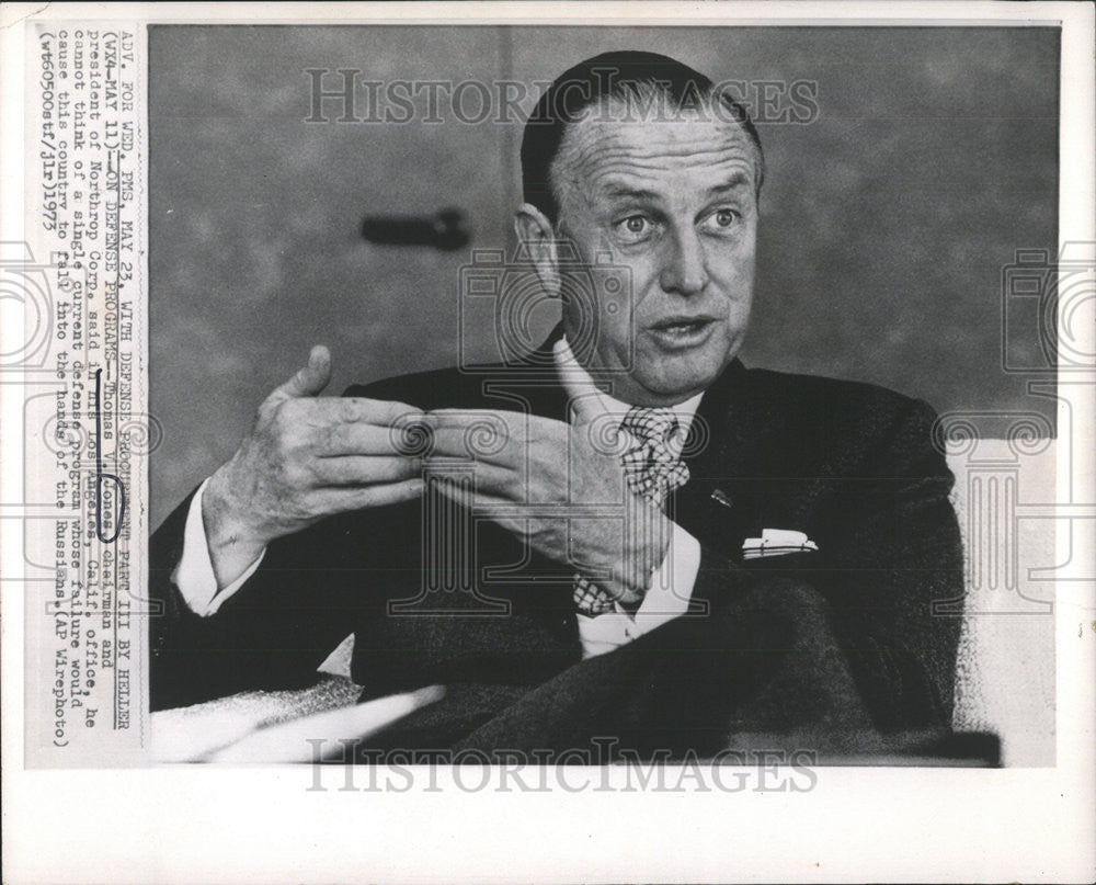 1973 Press Photo Thomas Jones chairman president Northrop Corp Los Angels - Historic Images