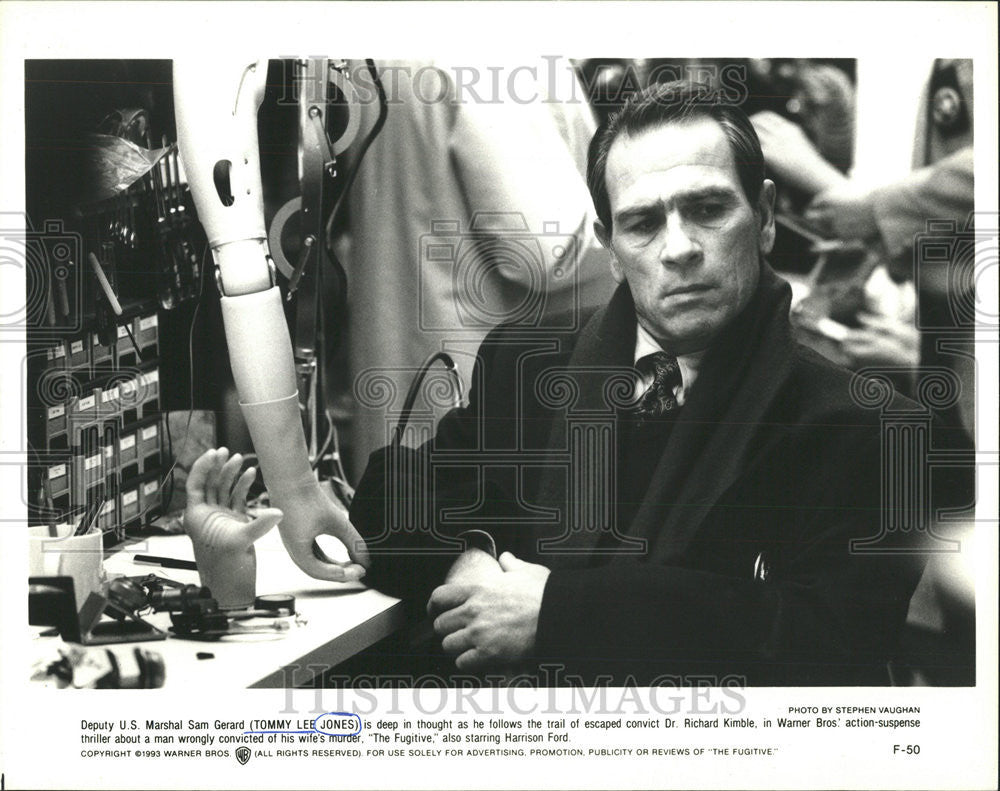 1993 Press Photo Deputy U.S. Marshal Sam Gerard Dr. Richard Kimble - Historic Images