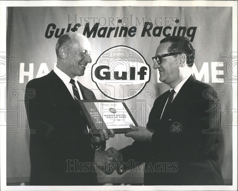 1965 Press Photo Nicholas Giovan inducted to the Gulf Marine Racing Hall of Fame - Historic Images