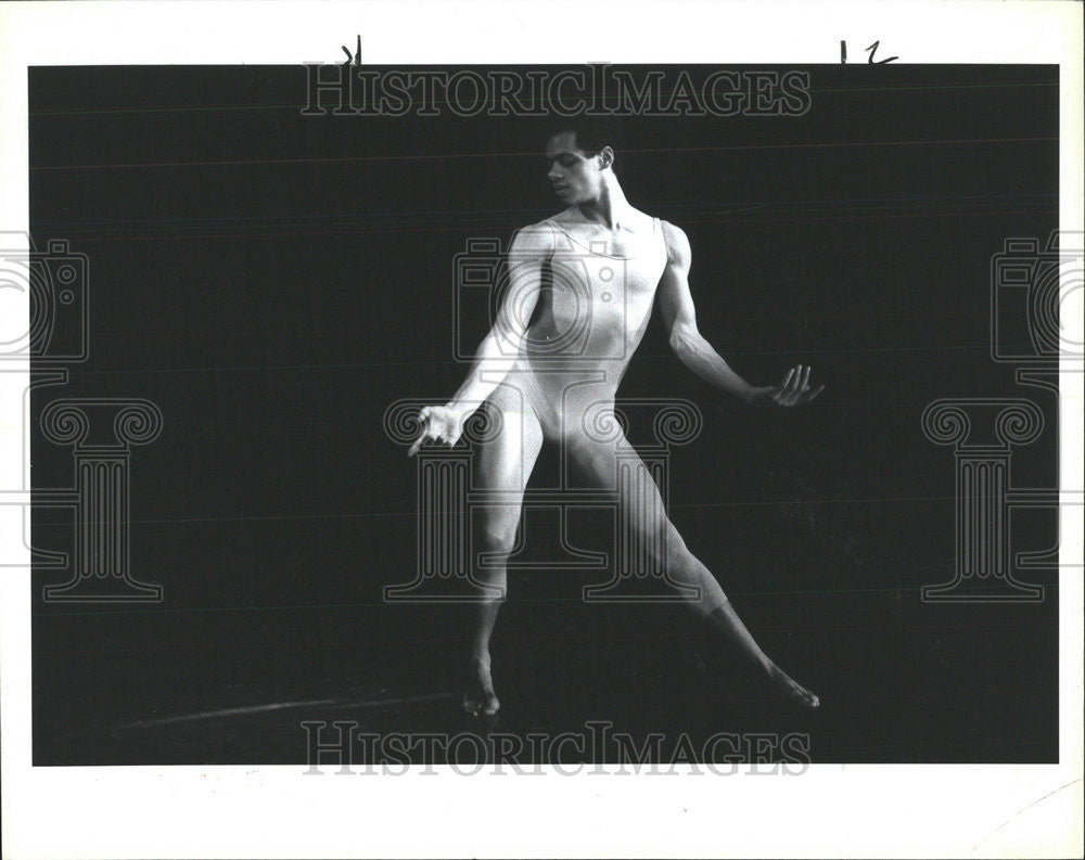 1989 Press Photo John Gludice Chicago Repertory Dance Ruth Page Auditorium - Historic Images