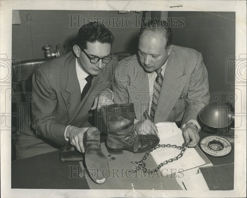 1952 Press Photo Howard Lang Actor - Historic Images