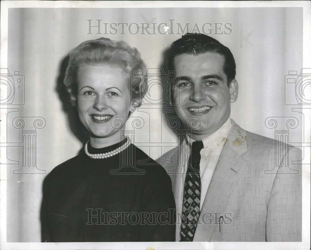 1955 Press Photo Semifinalist Harvest Moon Festival Gerry Lange Joe Walsh - Historic Images