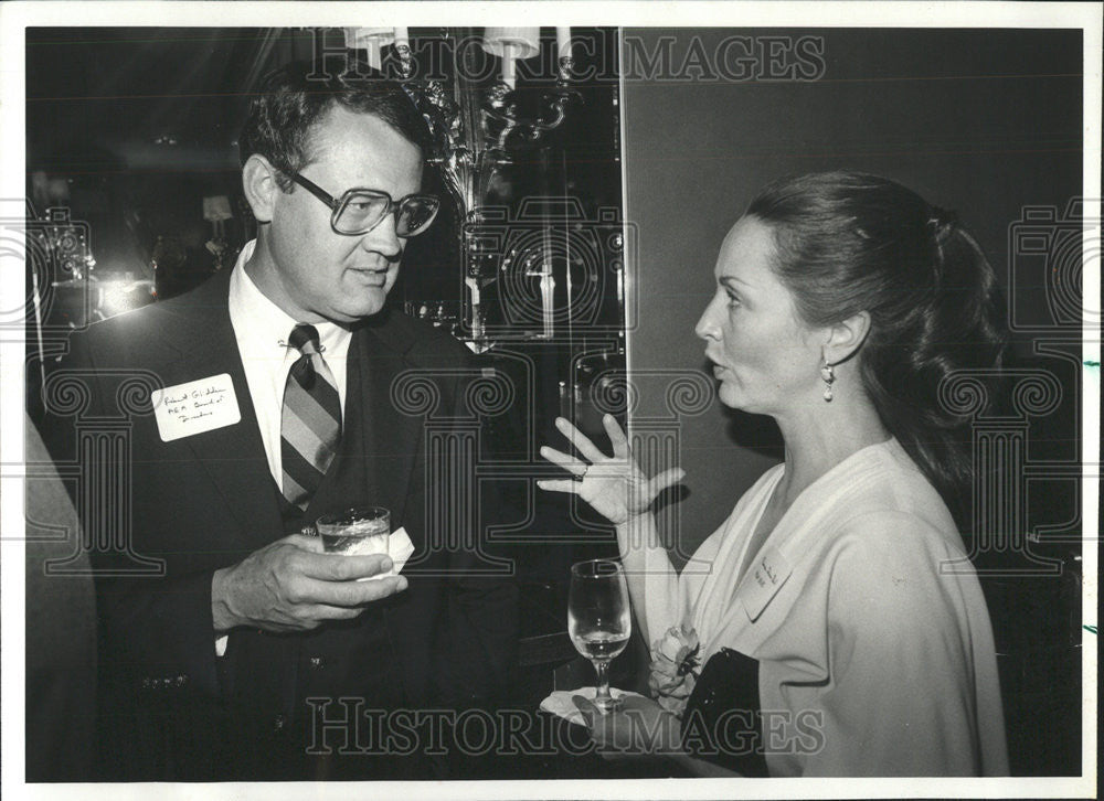 1981 Press Photo Robert Glidden American Education Art Board - Historic Images