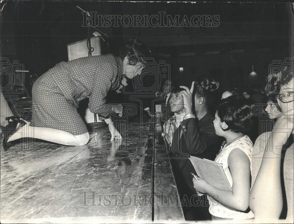 1967 Press Photo Mrs. John Glenn Jr. wife of the astronauts. - Historic Images