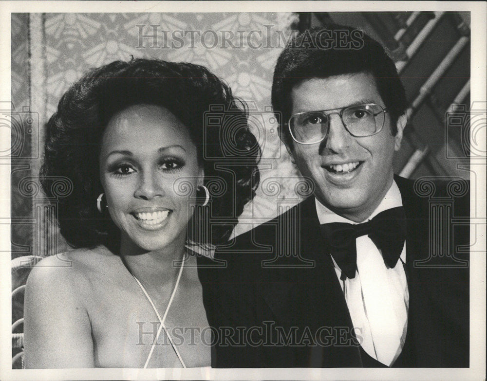 1976 Press Photo Composer Marvin Hamlisch The Diahann Carroll Show CBS TV - Historic Images