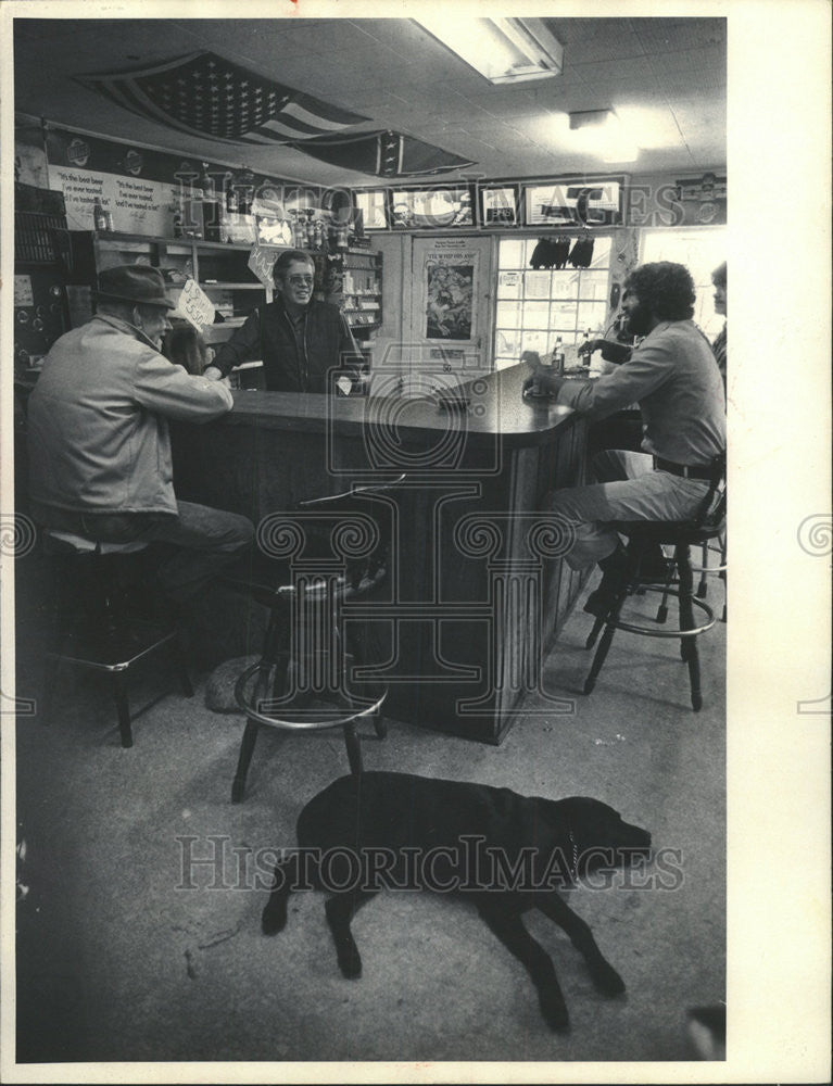 1981 Press Photo Billy Carter Gas Station - Historic Images