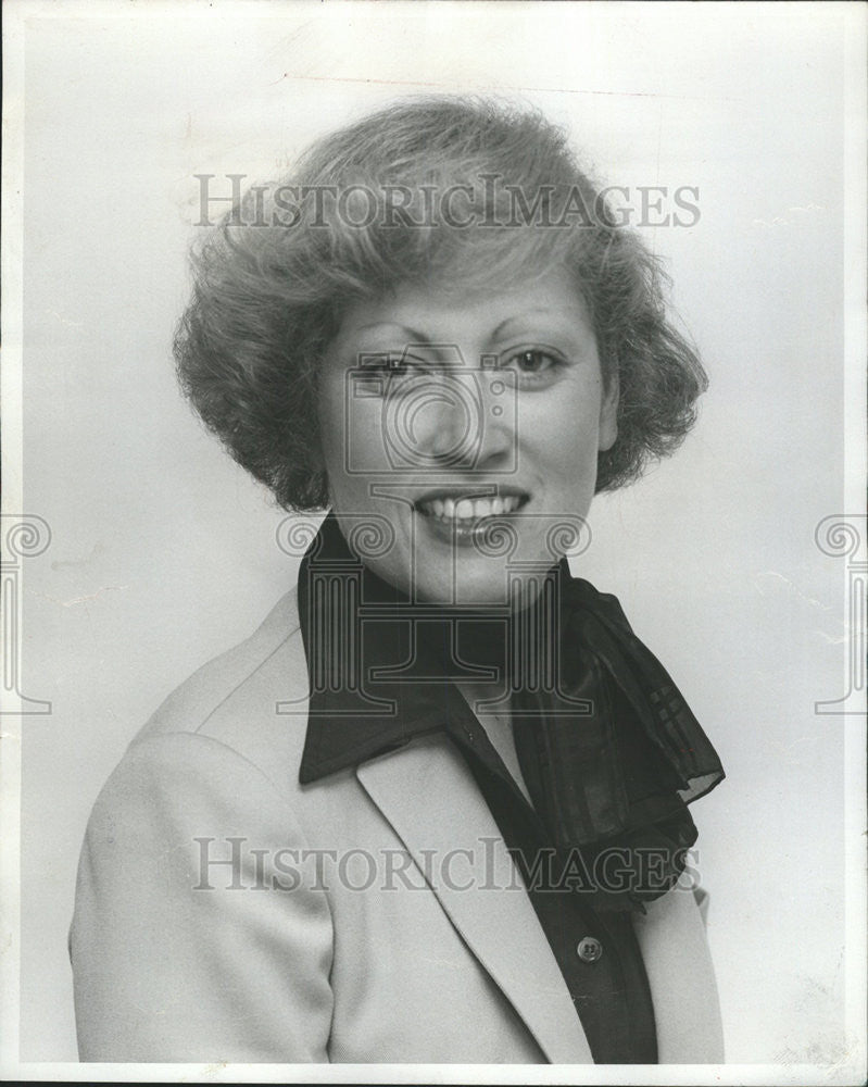 1977 Press Photo Susan Carrey Regional Vice President Lord Taylor Store Chicago - Historic Images