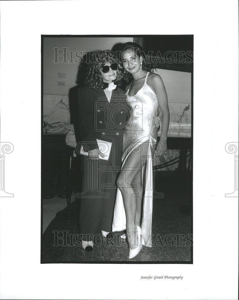 1995 Press Photo Hubbard Street Dancer Christine Carrillo - Historic Images