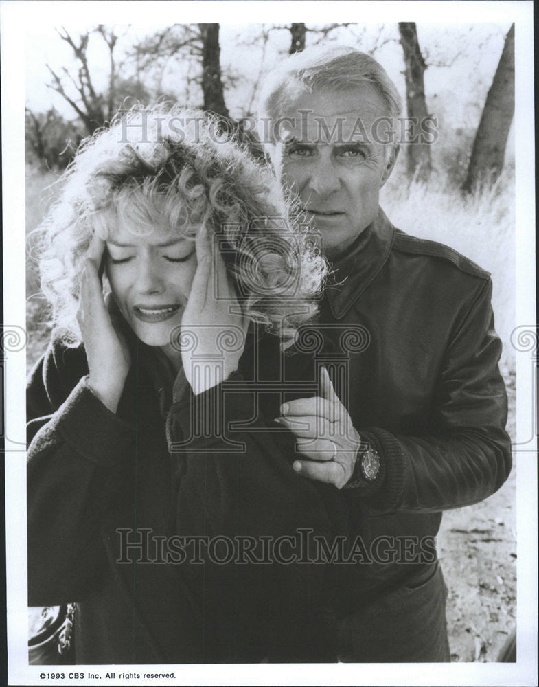 1993 Press Photo Sharon Farrel Robert Conrad Sworn Vengeance Tony Esparza - Historic Images