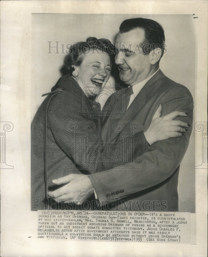 1953 Press Photo Ray Brennan congratulated by sister in law after charges drop - Historic Images