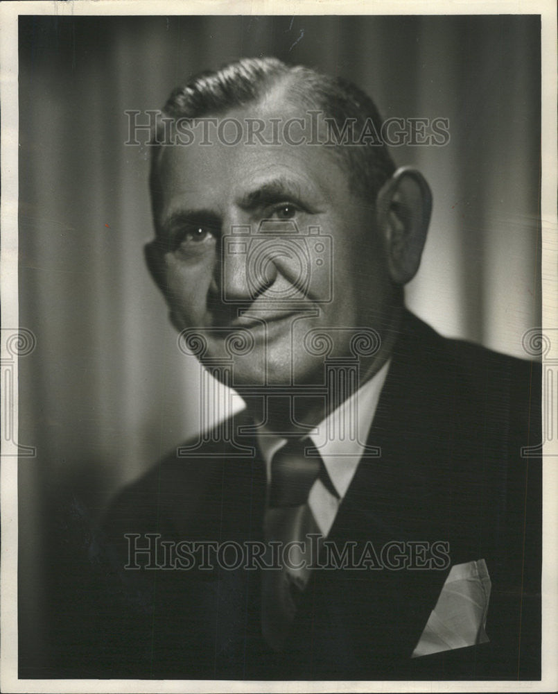 1950 Press Photo John Brenza Republican Candidate County Treasurer phonograph - Historic Images