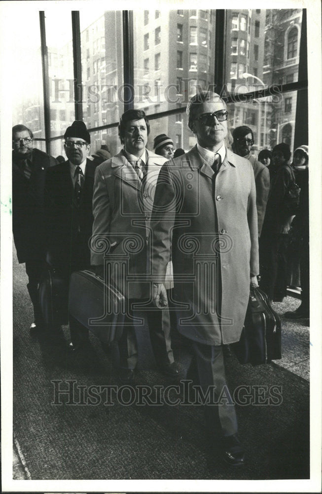 1979 Press Photo Carpentersville Village President Orville Brettman Contempt - Historic Images