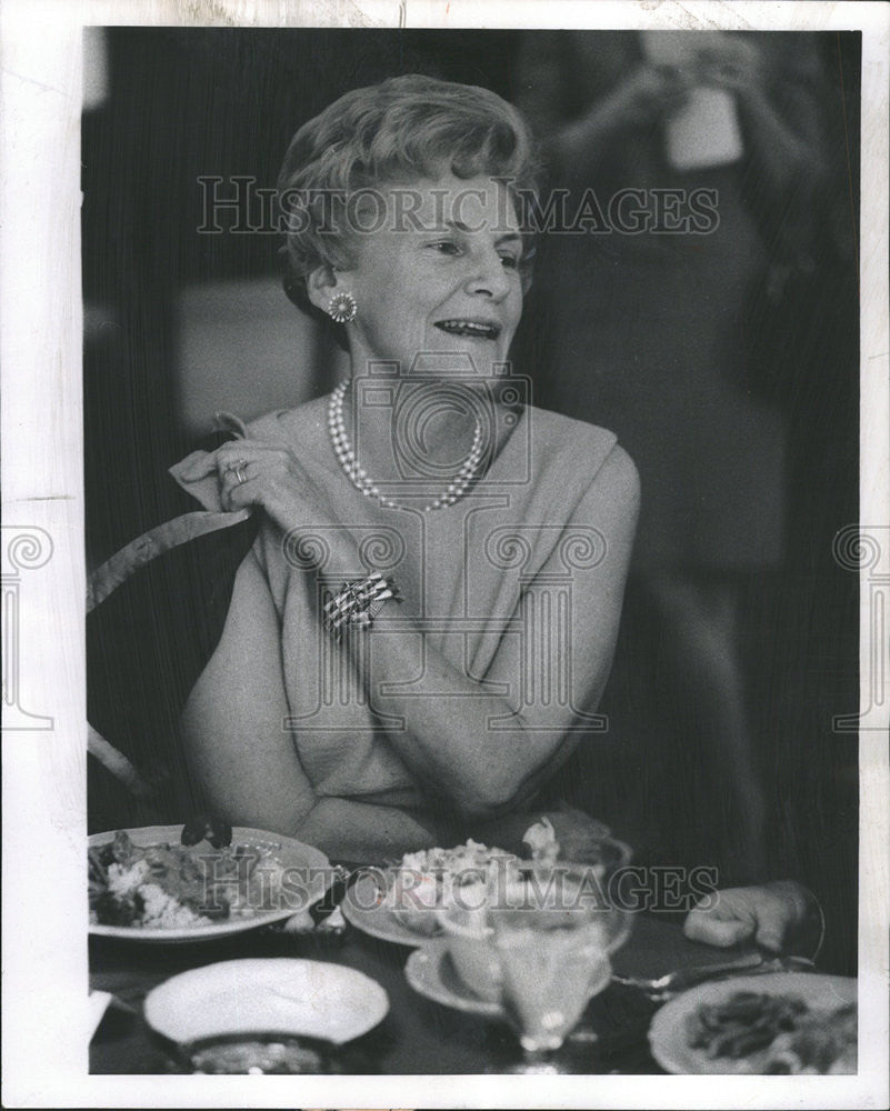 1968 Press Photo Mrs A Watson Armour III Mrs Thomas E Donnelley II Lyric Opera - Historic Images