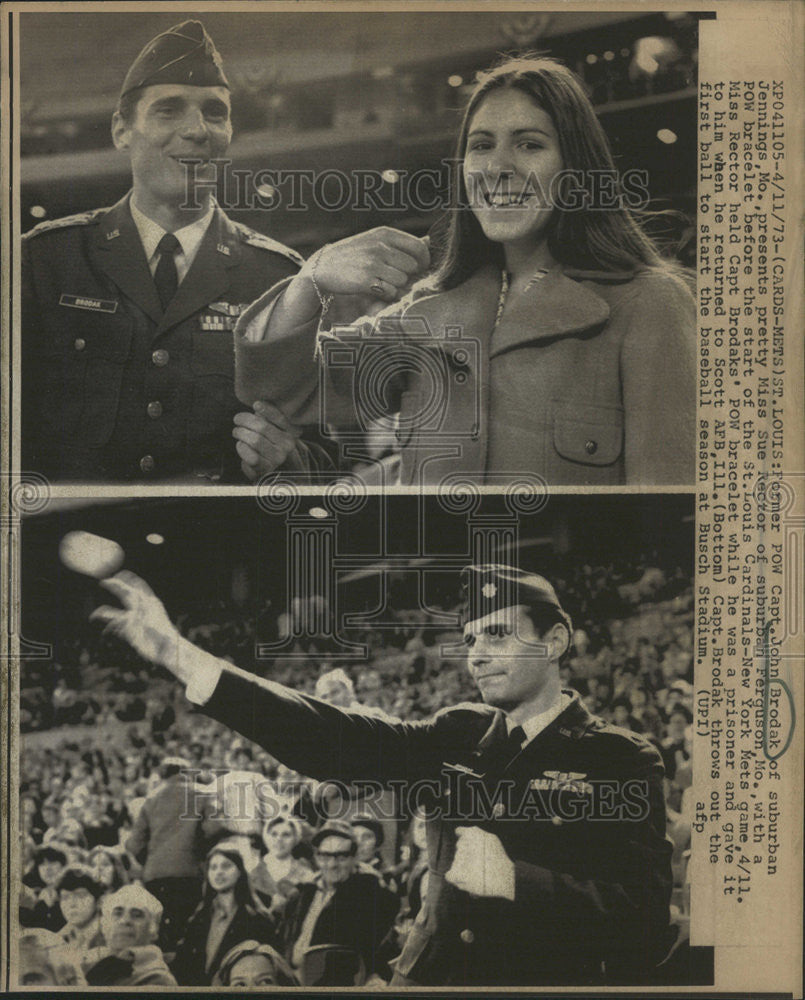 1973 Press Photo Former POW Captain John Brodak, Miss Sue Rector - Historic Images