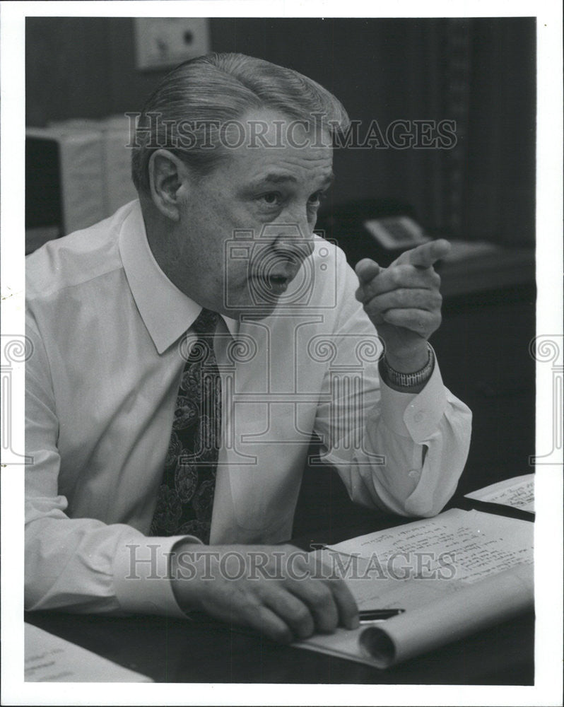 1993 Press Photo Palatine Illinois Police Chief Jerry Bratcher - Historic Images