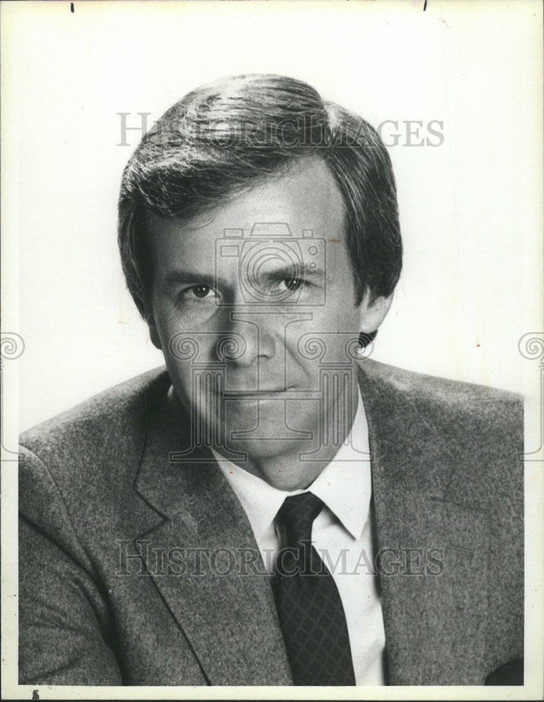 1987 Press Photo Tom Brokaw Anchor NBC Nightly News - Historic Images