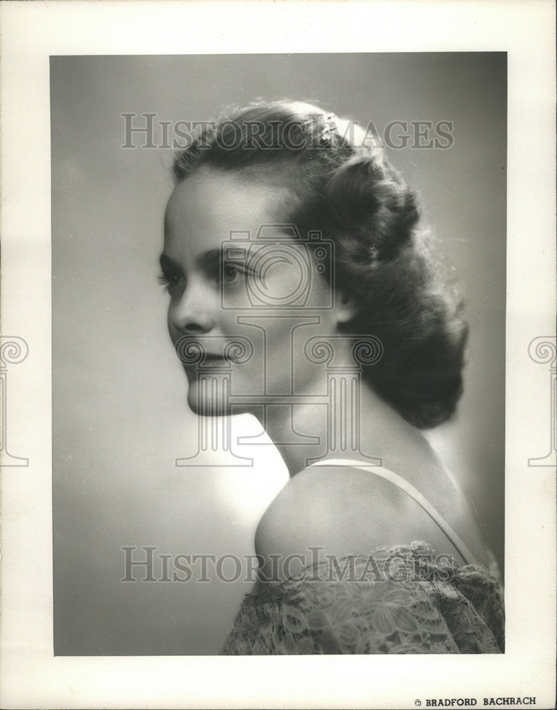 1949 Press Photo Peggy Ann Hoover Herbert Engagement Bradford Bachrach - Historic Images