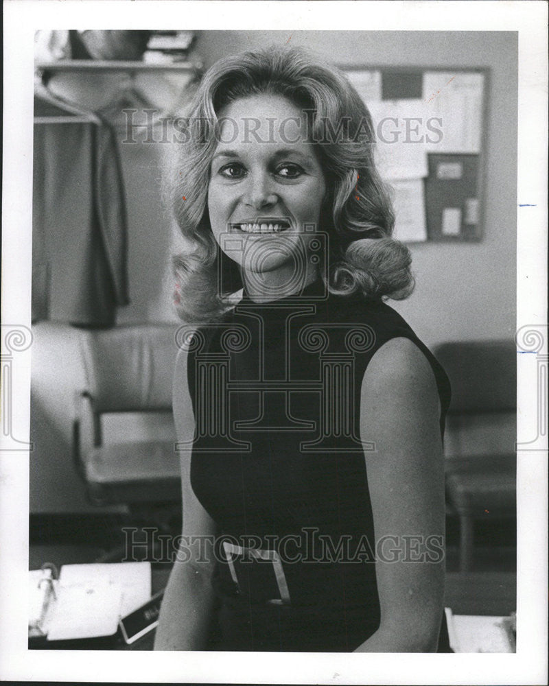 1969 Press Photo Sheri Blair,WLS TV Anchor - Historic Images