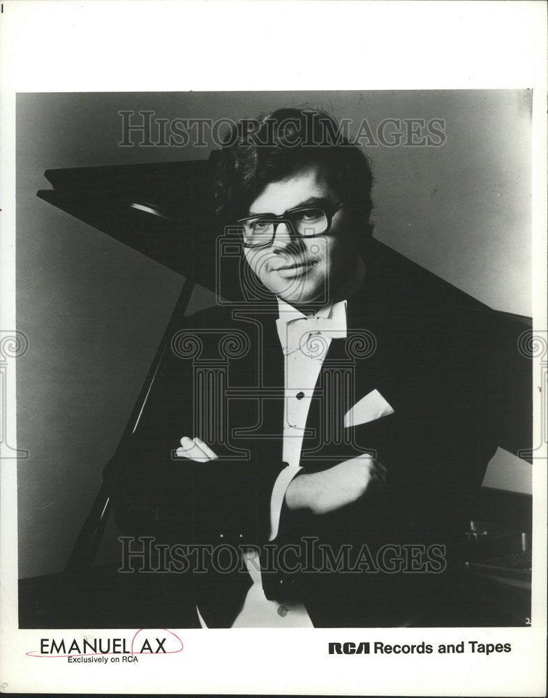 1976 Press Photo Emanuel Ax  Grammy American Joachim Hellen Warsaw Poland - Historic Images